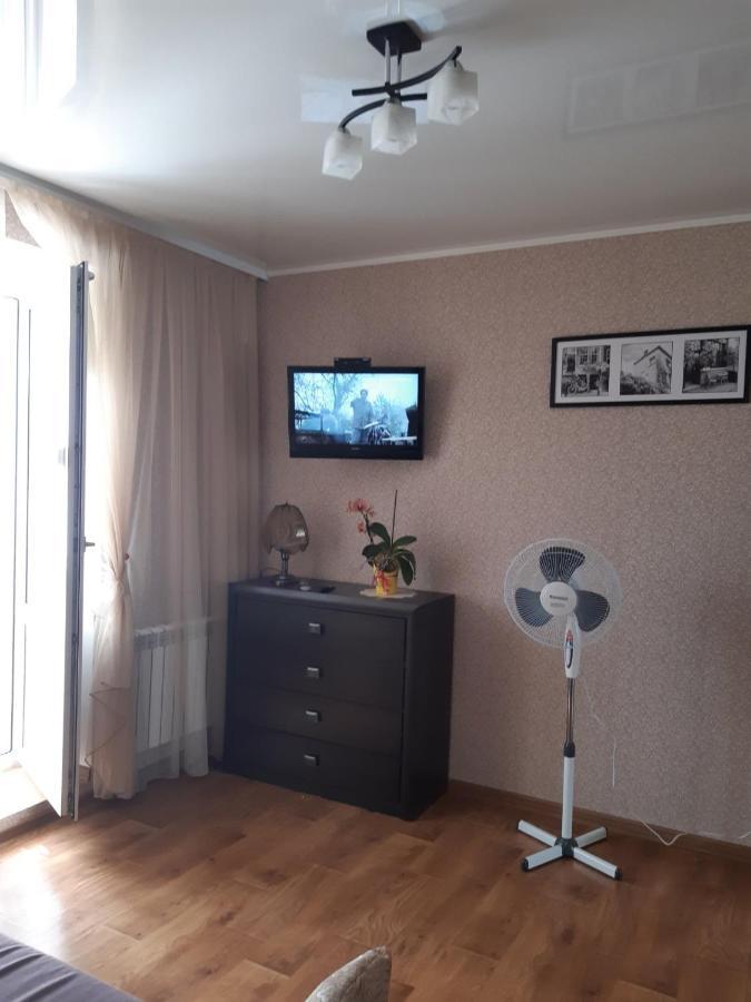 Однокімнатна Shepetovka Exterior foto